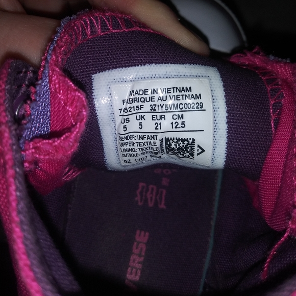Converse | Chuck Taylor Pink & Purple High Top Sneaker Girls Toddler alSize 5 - Picture 4 of 6